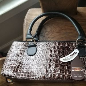 Insulated Wine Clutch